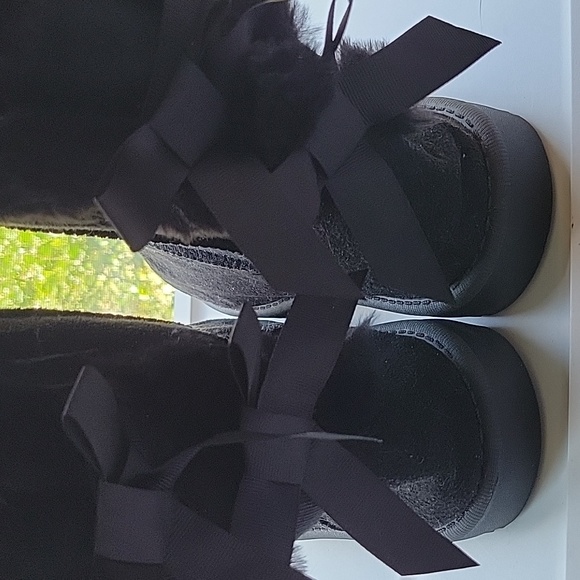 Ladies Winter Boot - Picture 4 of 9